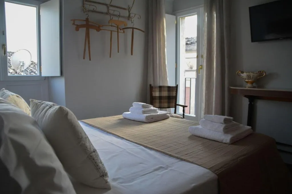 Room, ZIOLì, Catania