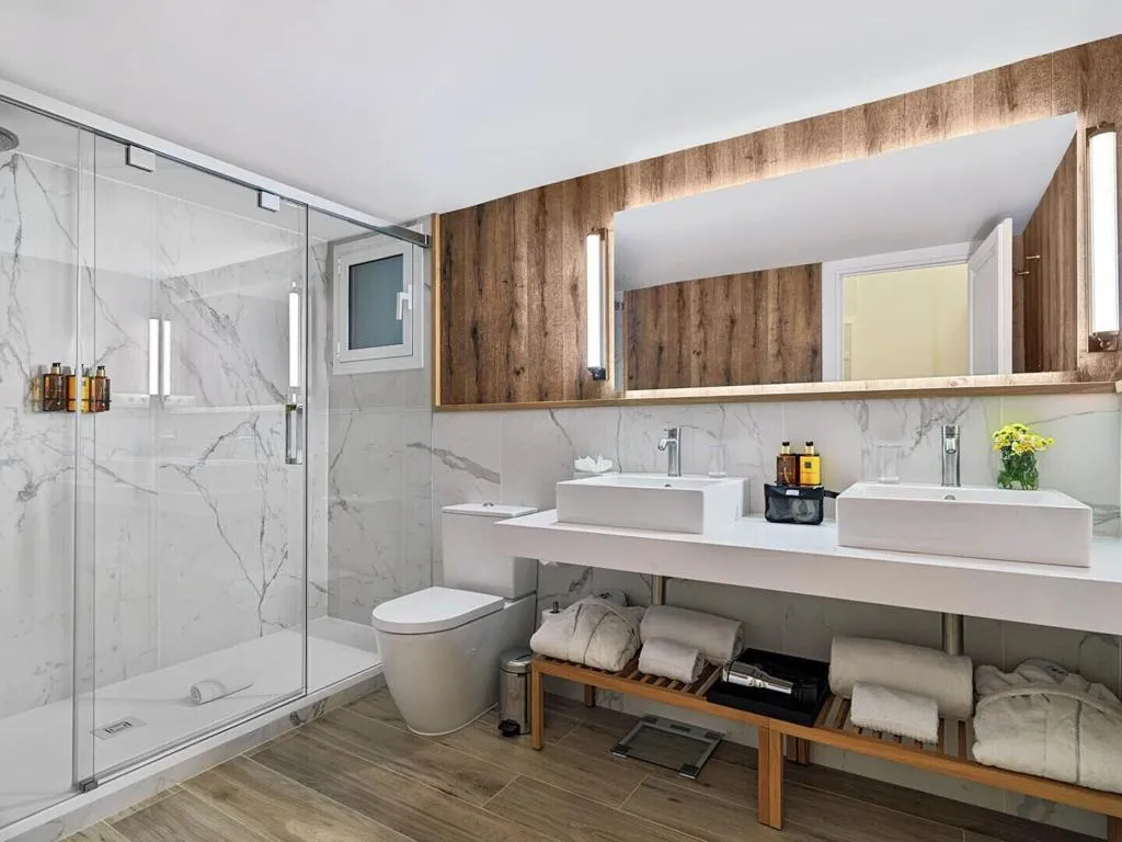 SUITE TWO BEDROOMS Room, H10 Catalunya Plaza-Boutique Hotel, Barcelona
