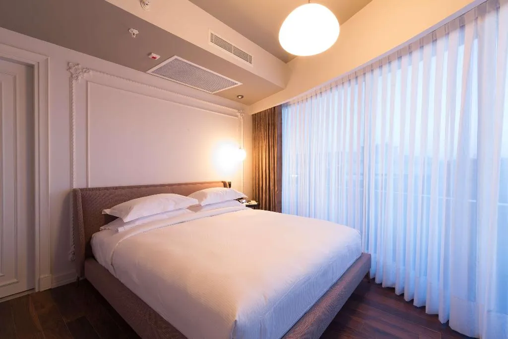 SUITE KING BED ONE BEDROOM  Room, Doubletree By Hilton Izmir Airport, Izmir