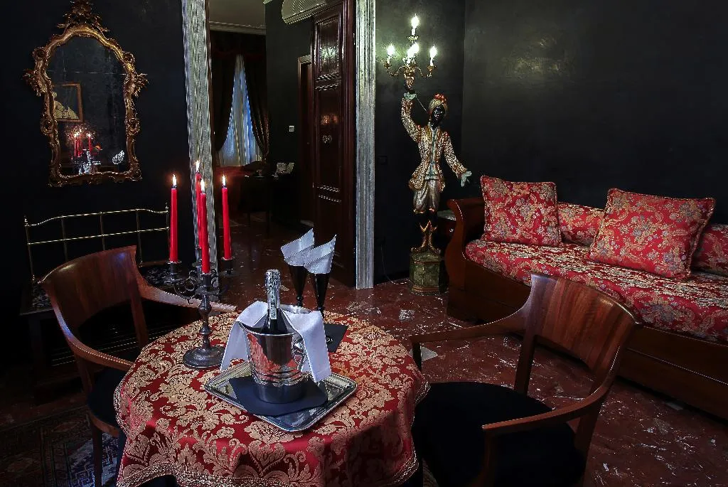 Room, Ca Alvise, Venice