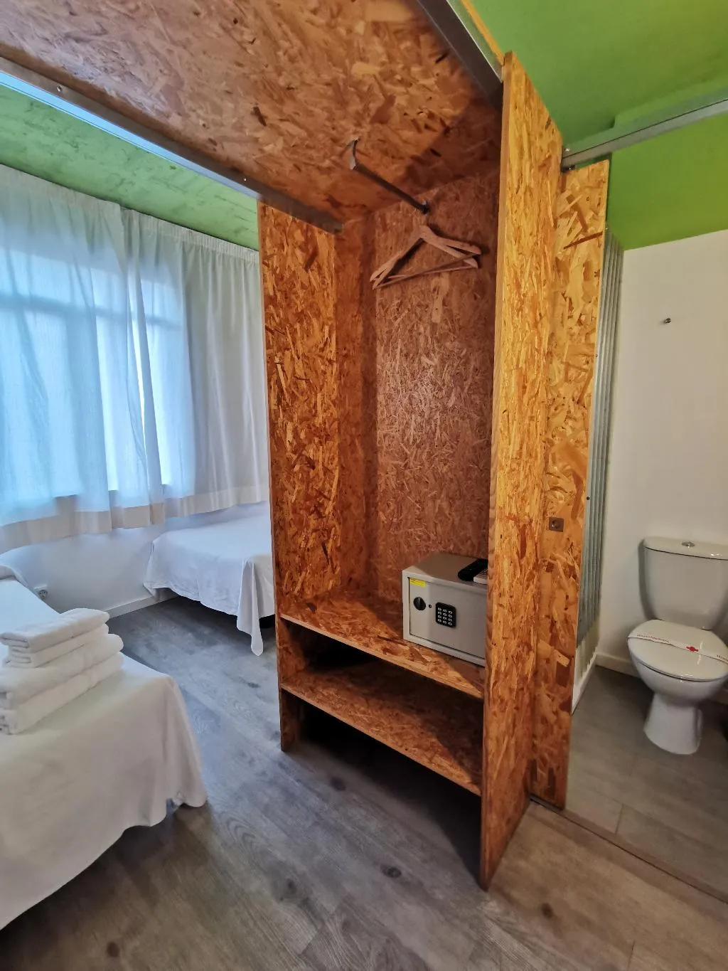 TWIN STANDARD Room, La Posada del Chaflan, Madrid