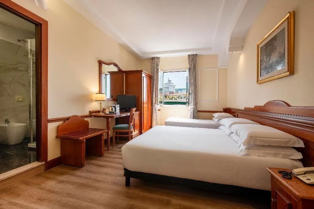 TRIPLE CITY VIEW Room, Hiberia, Rome