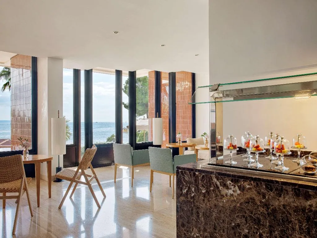 Bar, Hotel de Mar Gran Meliá, Majorca