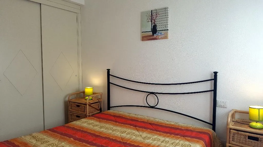 APARTMENT CAPACITY 4 Room, Residence L'Ancora, Cagliari