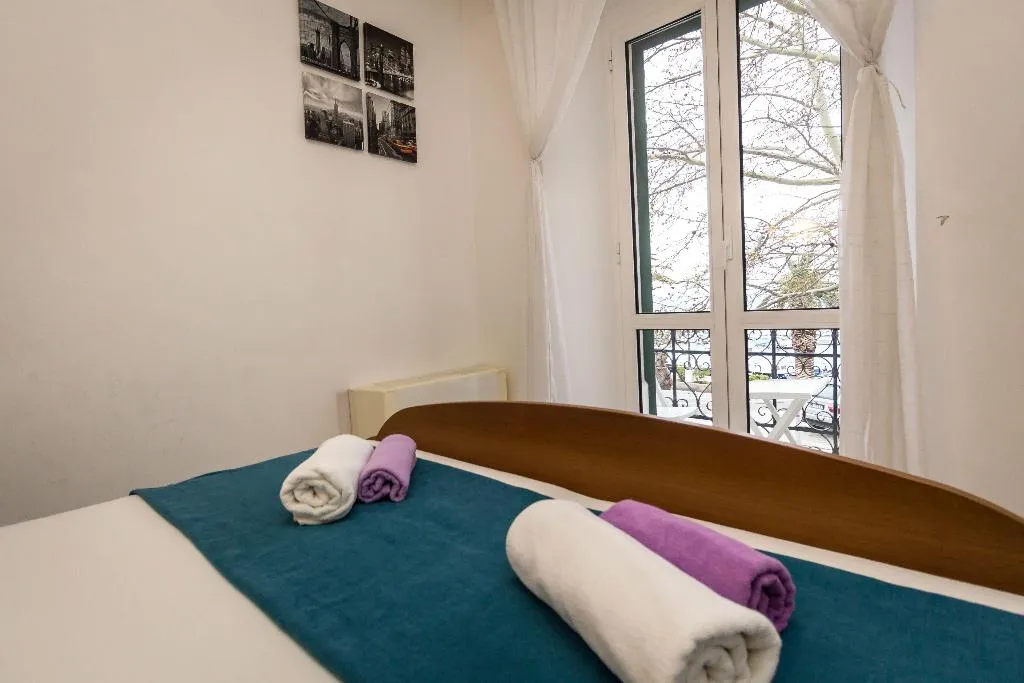 TRIPLE WITH KITCHENETTE Room, Palac, Split