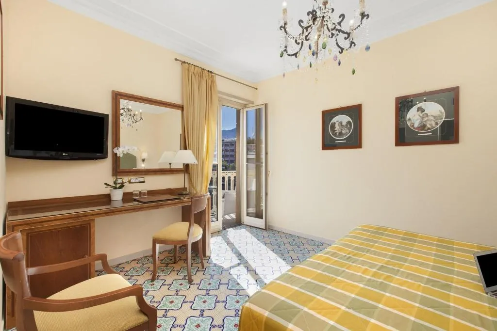 Double or Twin COMFORT Room, Antiche Mura, Naples