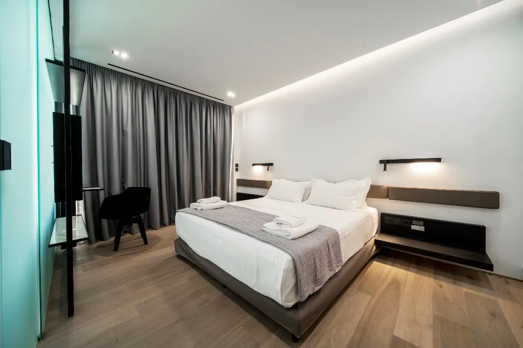 SUITE EXECUTIVE Room, The Duke Boutique Suites, Athens