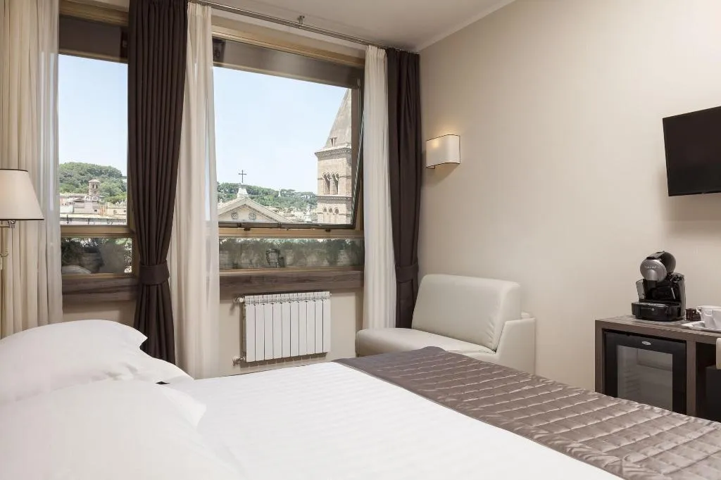 Room, Window On Rome, Rome