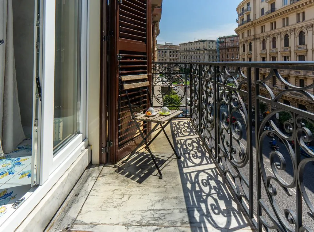 JUNIOR SUITE DELUXE WITH BALCONY Room, Alma Adry, Naples