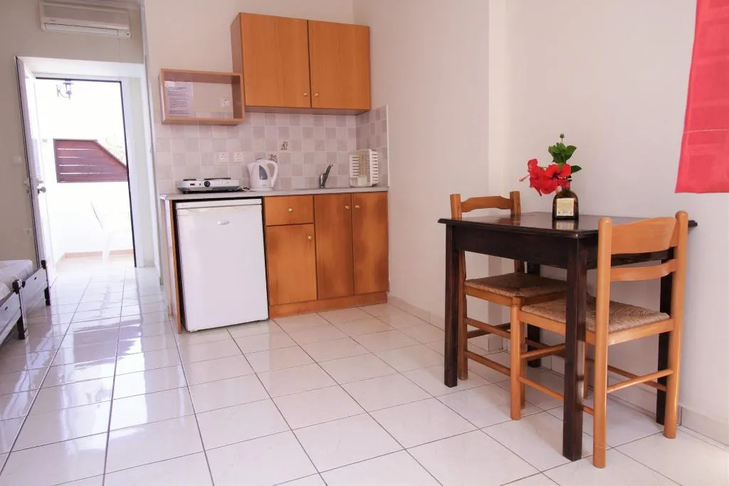 Room, Ampavris Family Apartments, Kos