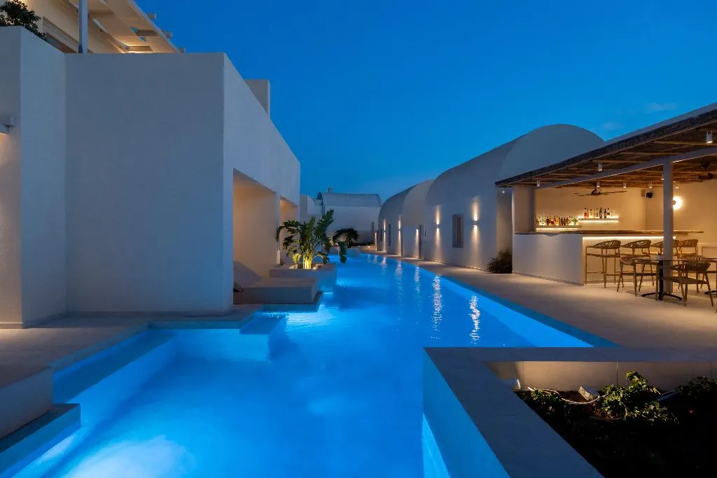 Pool, Heyday Luxury Suites, Santorini