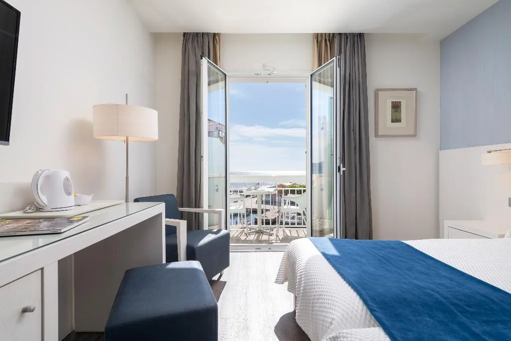 Double or Twin SUPERIOR Room, Hotel Calabona, Majorca