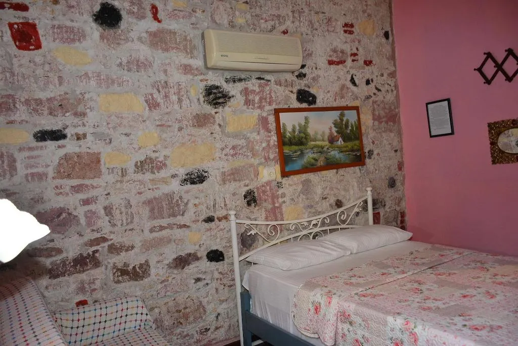 Room, Cunda Zehra Teyzenin Evi, Izmir