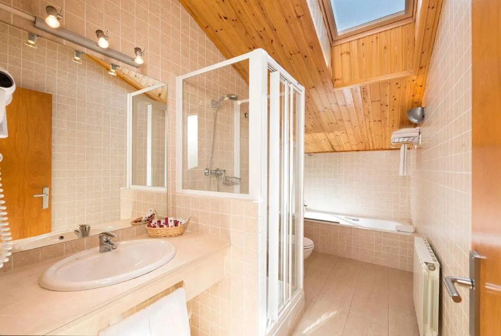 APARTMENT STANDARD Room, Guitart La Molina Aparthotel & Spa, Costa Brava