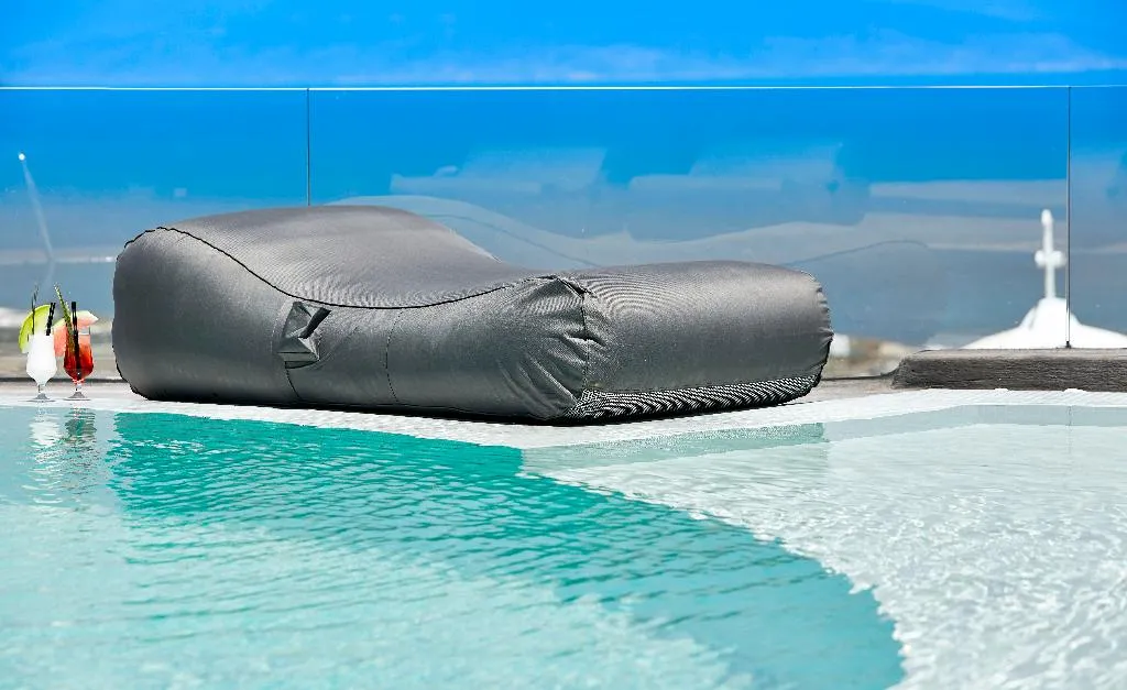 Pool, Anchor Suites, Santorini