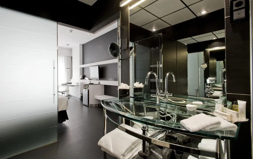 Room, Hilton Madrid Airport, Madrid