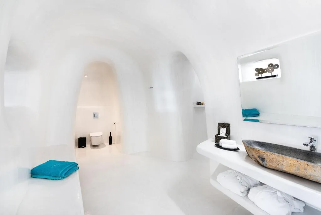 Room, Maregio Suites, Santorini