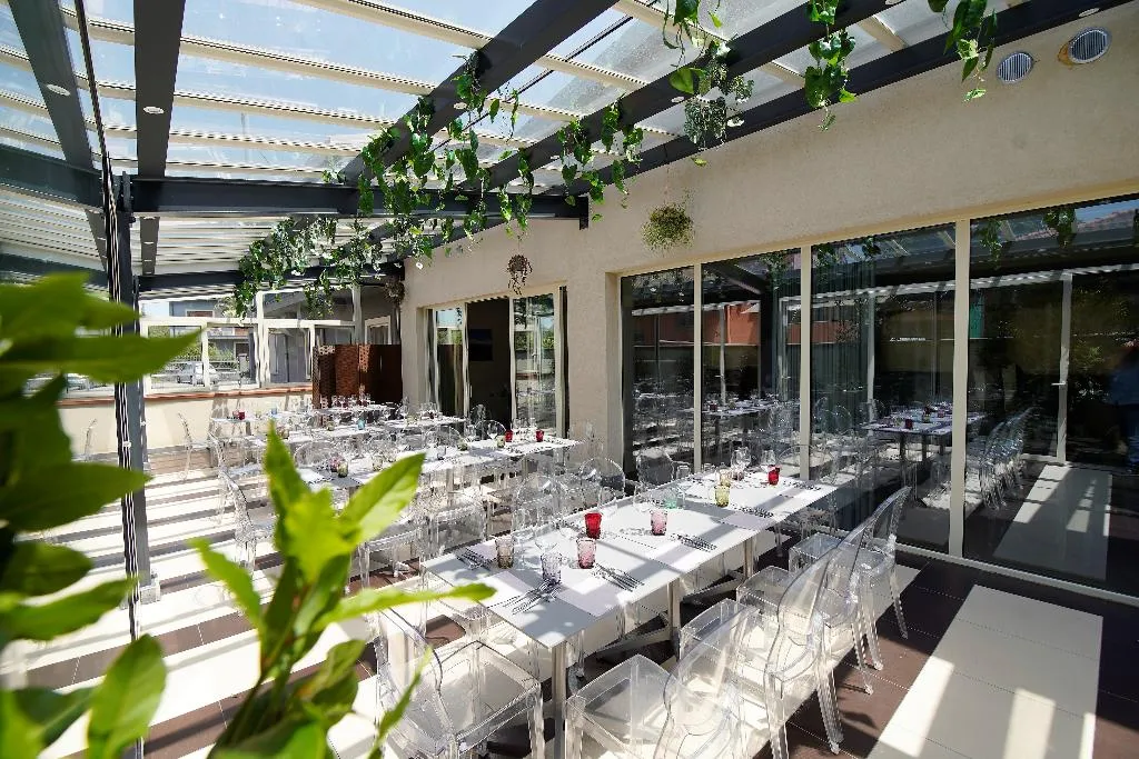 Restaurant, Mareneve Resort, Catania