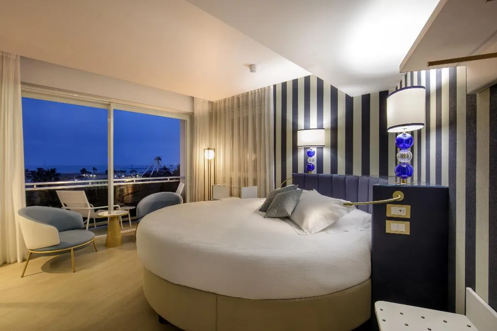 JUNIOR SUITE SEA FRONT Room, Ambasciatori Suite Hotel, Venice