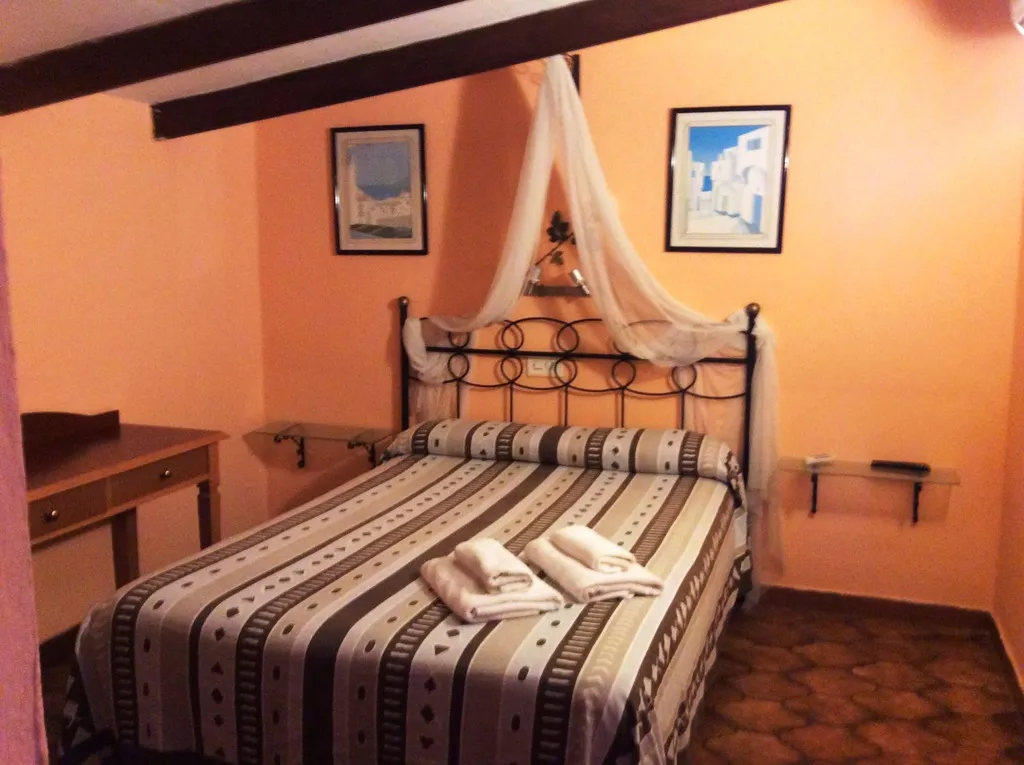 Room, Horizonte, Menorca