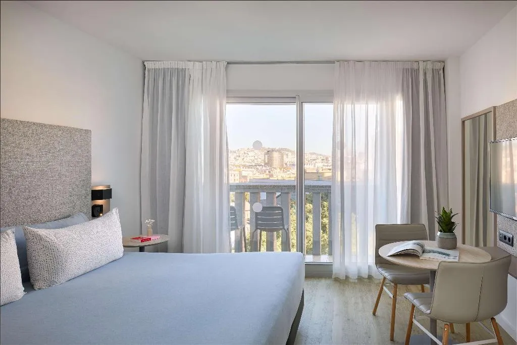 STUDIO WITH BALCONY Room, INNSiDE by Meliá Barcelona Apolo, Barcelona