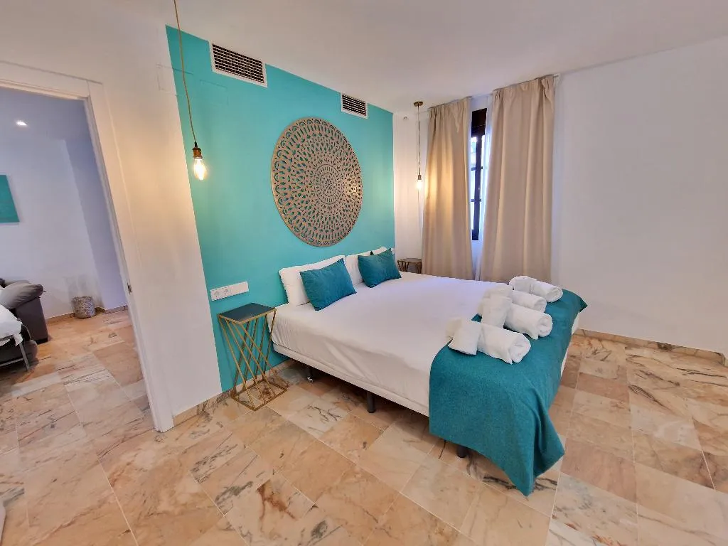 APARTMENT ONE BEDROOM Room, Hotel y Apartamentos Doña Lola, Seville