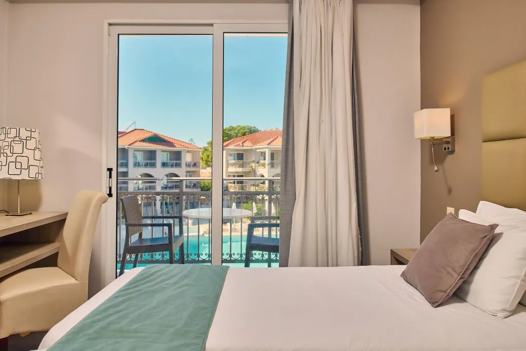 DOUBLE POOL VIEW Room, Tsilivi Beach, Zante