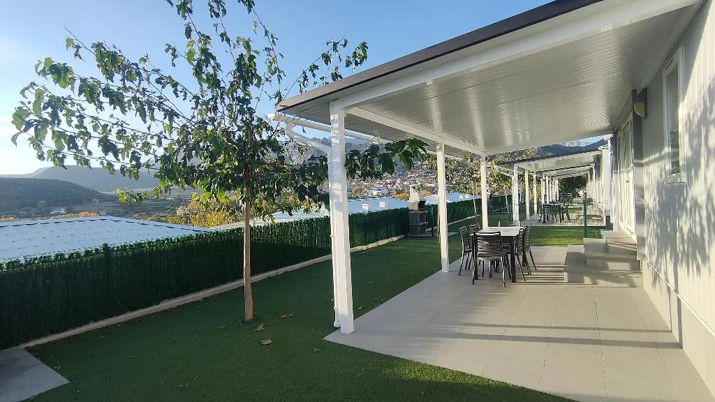 MOBILE HOME THREE BEDROOMS ONE BATHROOM Room, Berga Resort - The Mountain - Wellness center -SPA, Barcelona