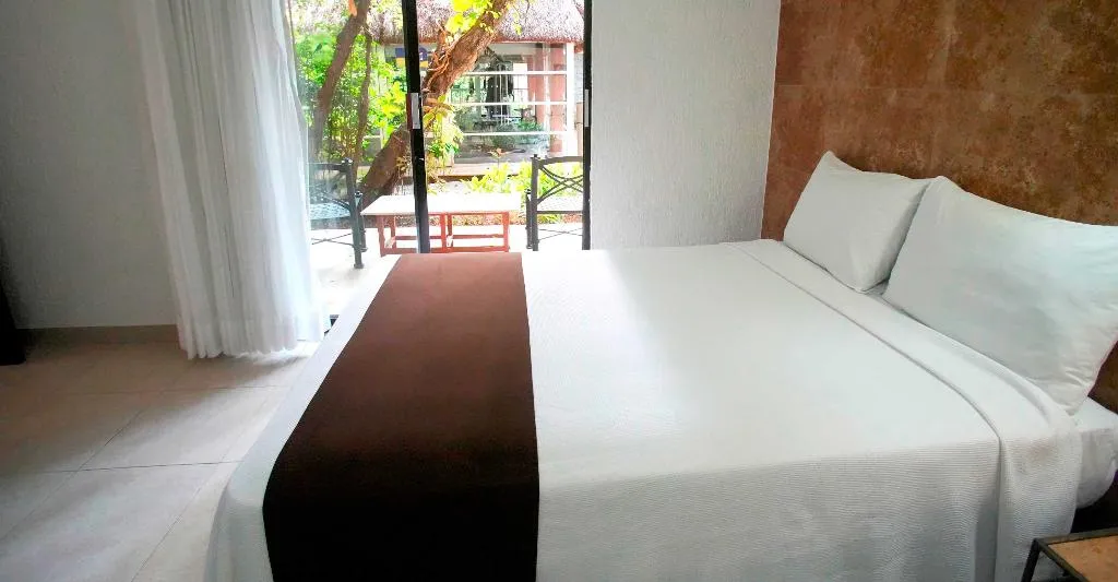 FAMILY ROOM TWO DOUBLE BEDS Room, Tukan Hotel Playa del Carmen, Playa Del Carmen