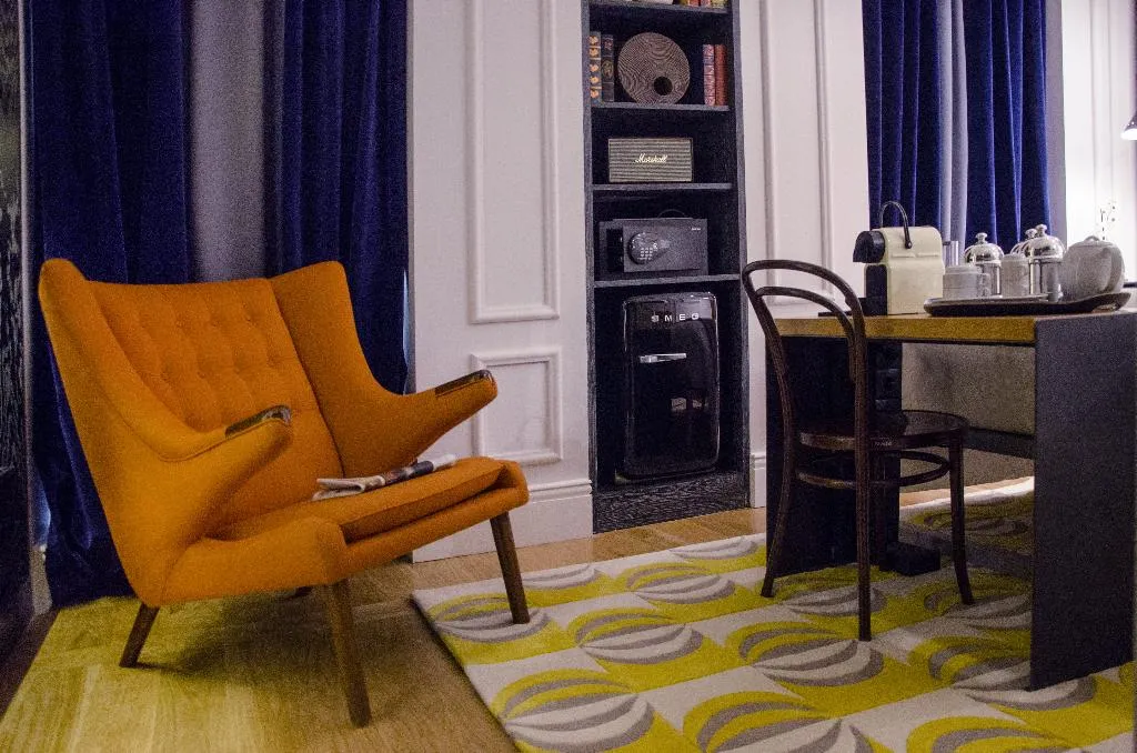 DOUBLE INNER Room, Browns Central Hotel, Lisbon