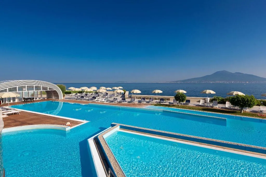 Sports and Entertainment, Towers Hotel Stabiae Sorrento Coast, Naples