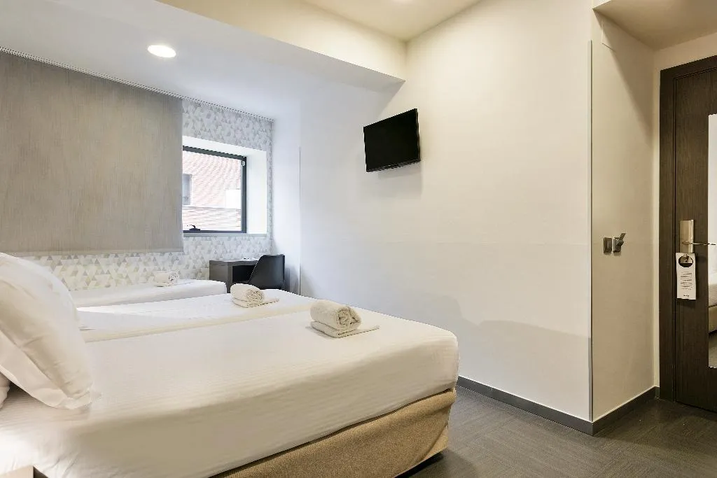 TRIPLE STANDARD Room, Laumon, Barcelona