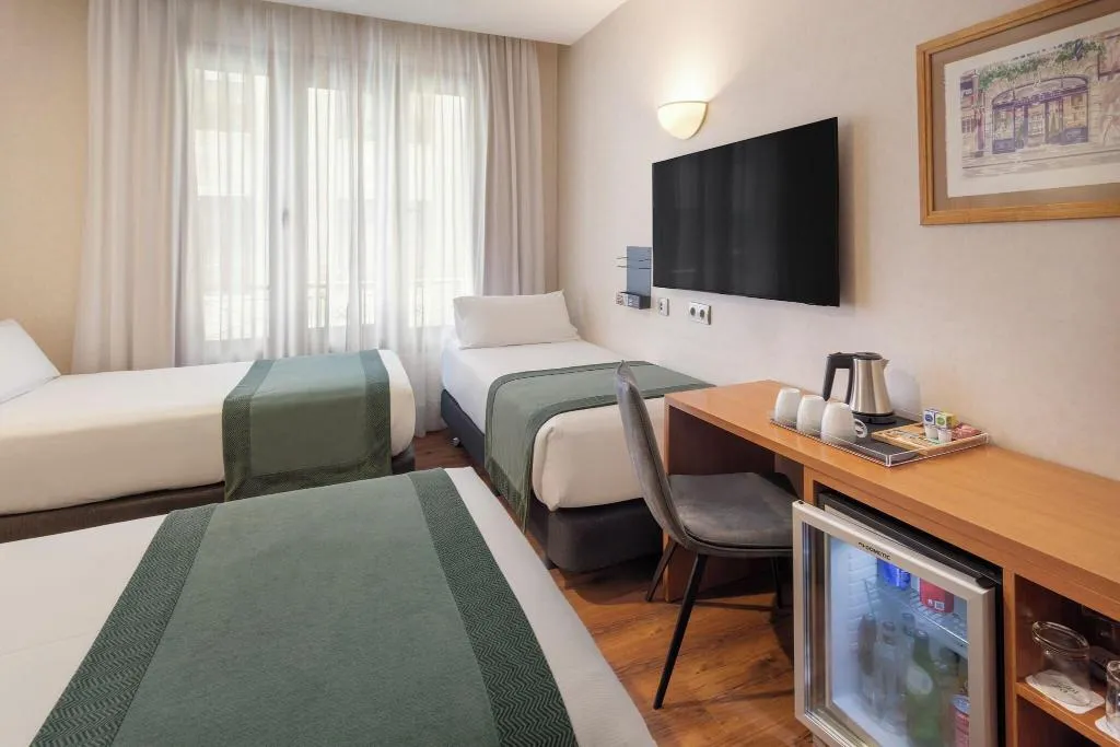 TRIPLE STANDARD Room, Catalonia Excelsior, Valencia