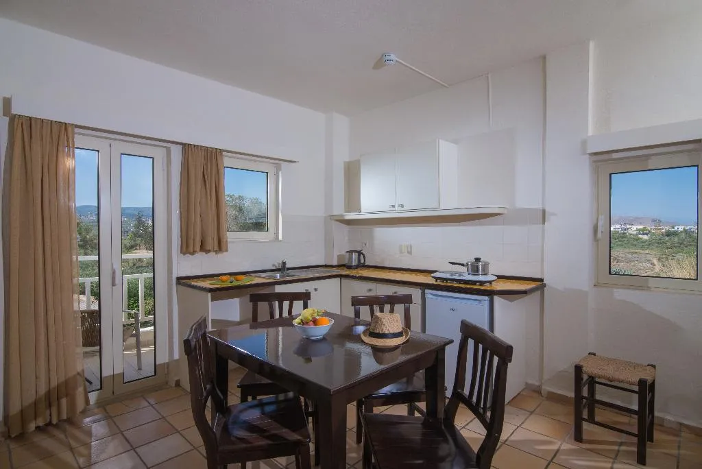 APARTMENT TWO BEDROOMS Room, Ourania Apartments, Crete