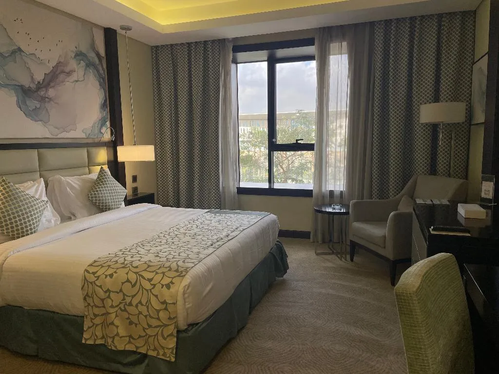 DOUBLE DELUXE Room, Triumph Luxury Hotel, Cairo