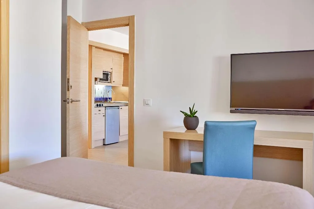 Room, Zafiro Bahia, Majorca
