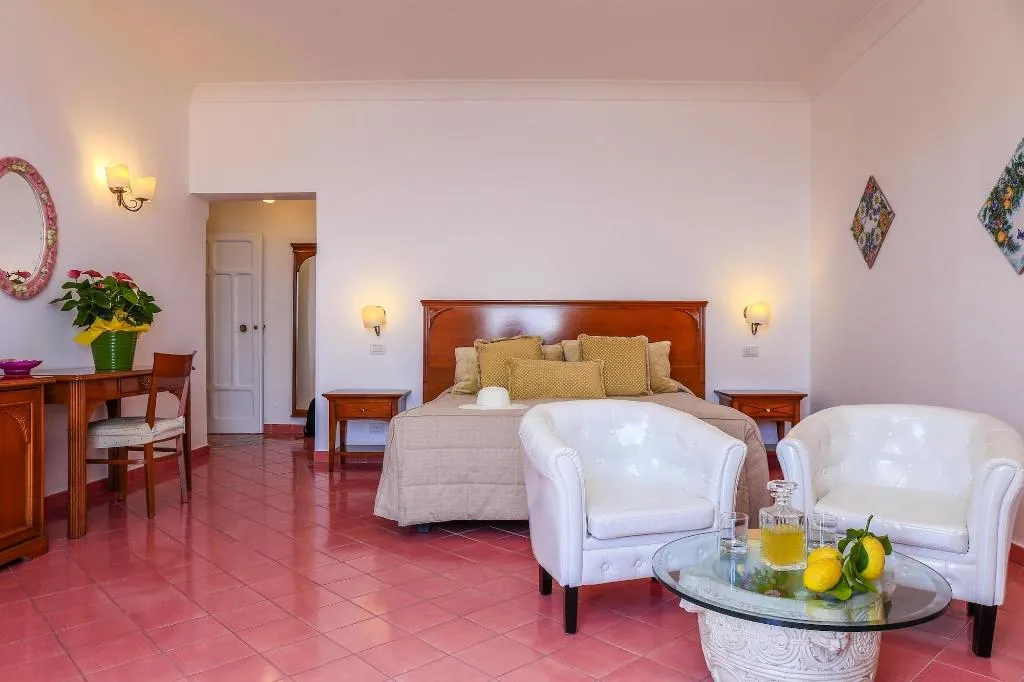 Room, Al Pesce d'Oro, Naples