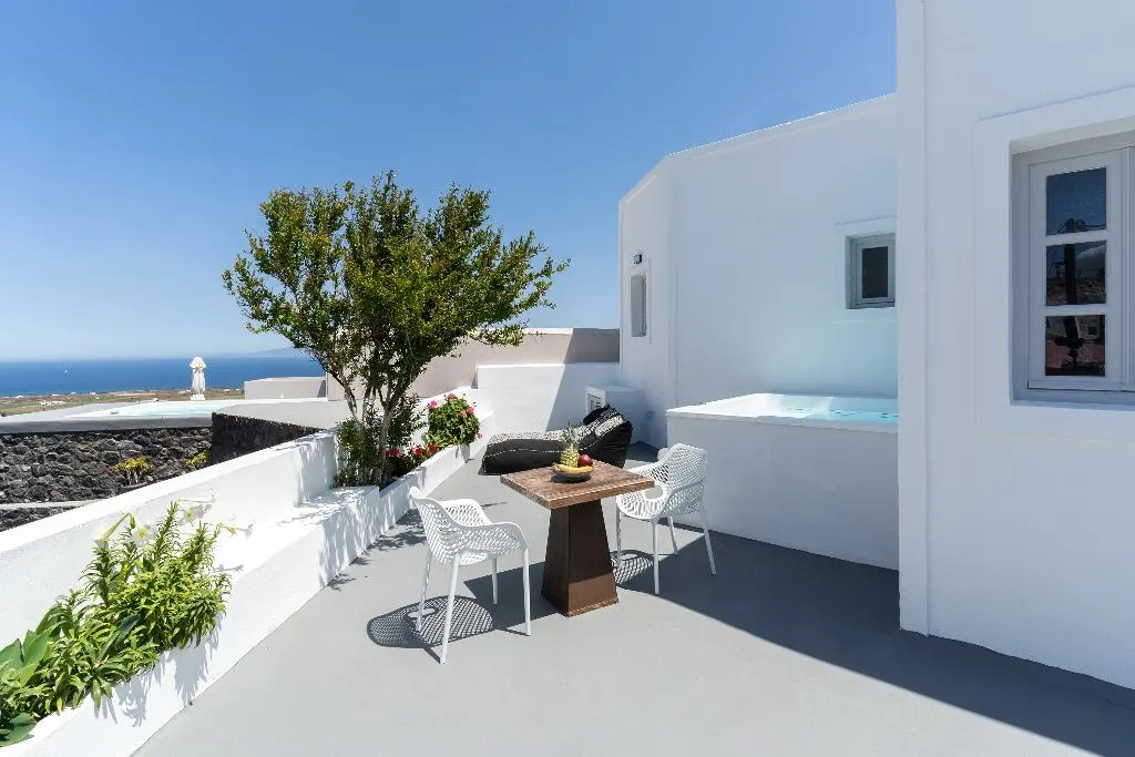 VILLA SUPERIOR Room, Elysian Santorini, Santorini