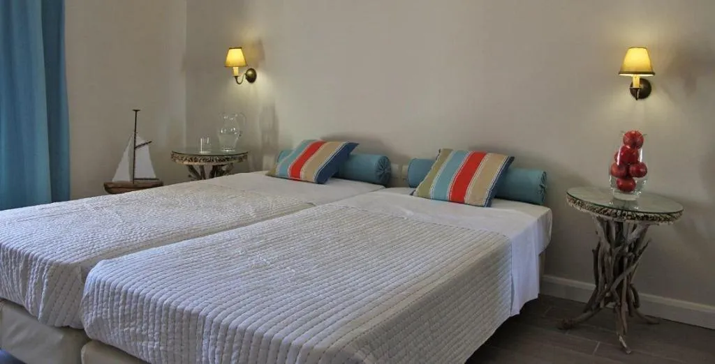 Room, Eleas Gi, Zante