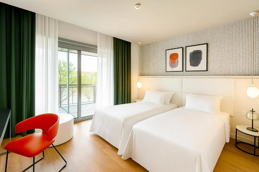TWIN STANDARD Room, Voco Nola - Naples Vulcano Buono by IHG, Naples