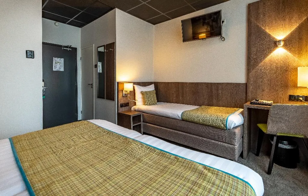 TRIPLE STANDARD Room, Cornelisz, Amsterdam