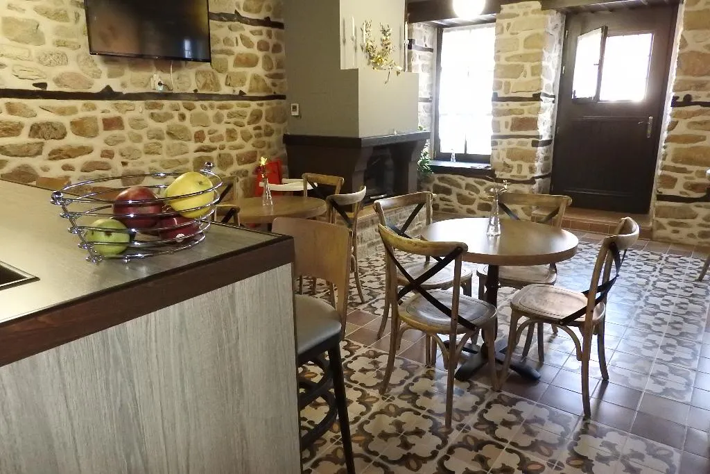Bar, Mansion Chorostasi, Halkidiki