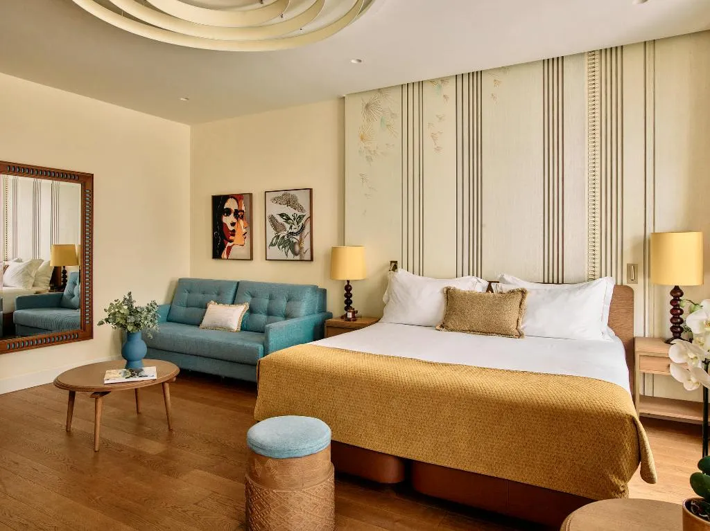TRIPLE DELUXE Room, El Pilar Andalucia, Costa Del Sol