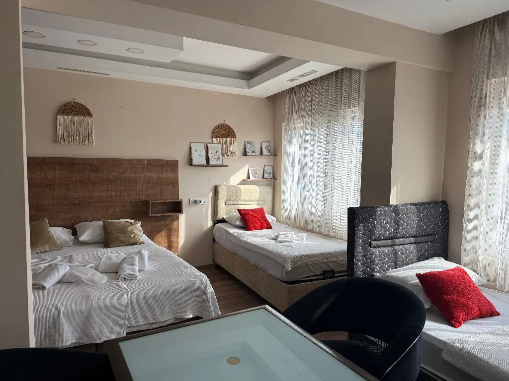 QUADRUPLE DELUXE CAPACITY 4 Room, Twenty Hotel, Antalya