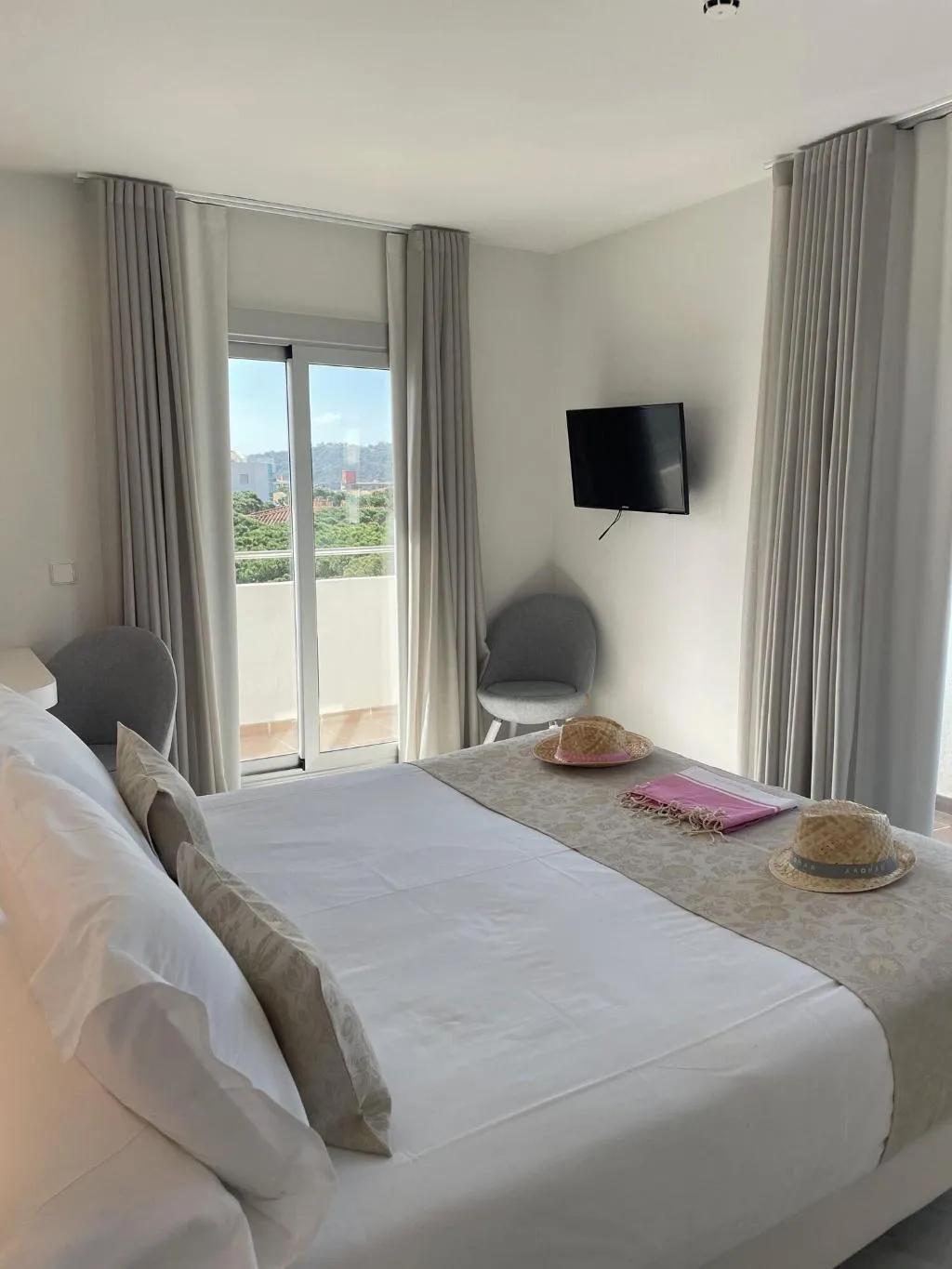 FAMILY ROOM COMFORT SEA VIEW Room, Aromar, Costa Brava