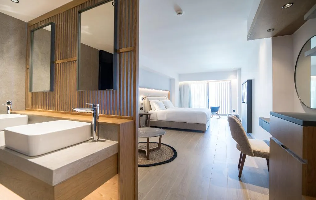 Double or Twin GARDEN VIEW Room, AKASHA Beach Hotel and Spa, Crete