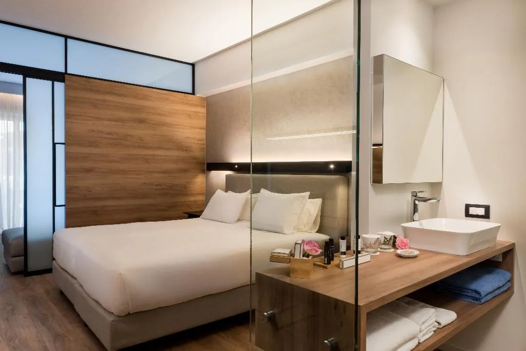 JUNIOR SUITE POOL VIEW Room, Euphoria Resort, Crete
