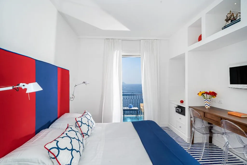 Double or Twin CLASSIC Room, Delfino, Naples