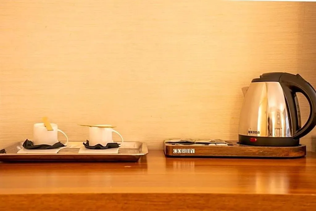Room, Aparto-Hotel Rosales, Madrid