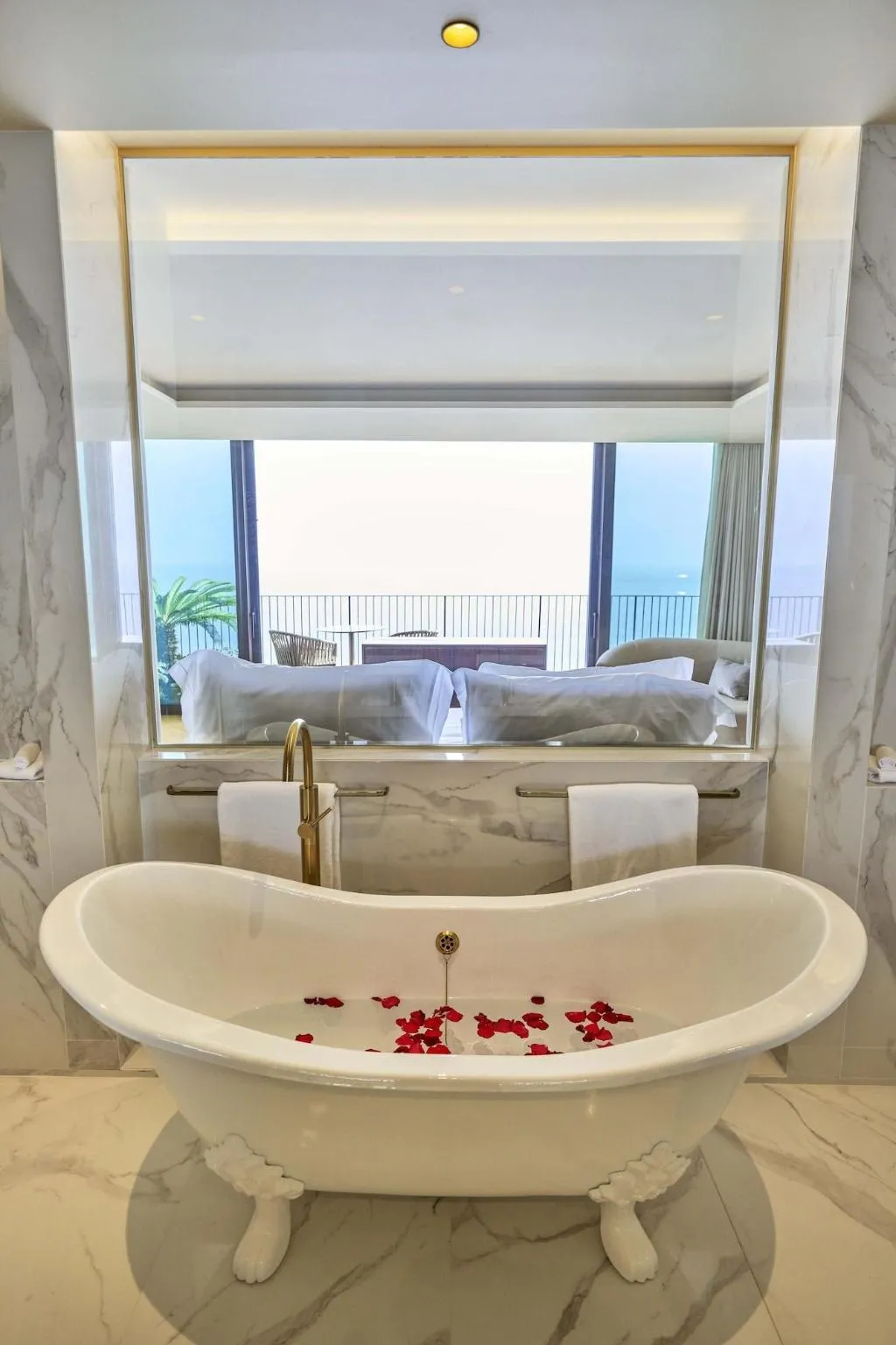 Room, Savoy Palace The Leading Hotels of the World, Madeira